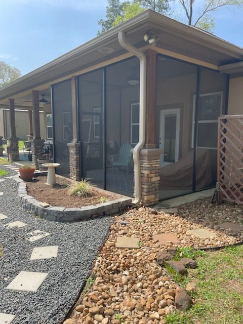 Screen Room vs Patio Enclosure: What’s the Difference?