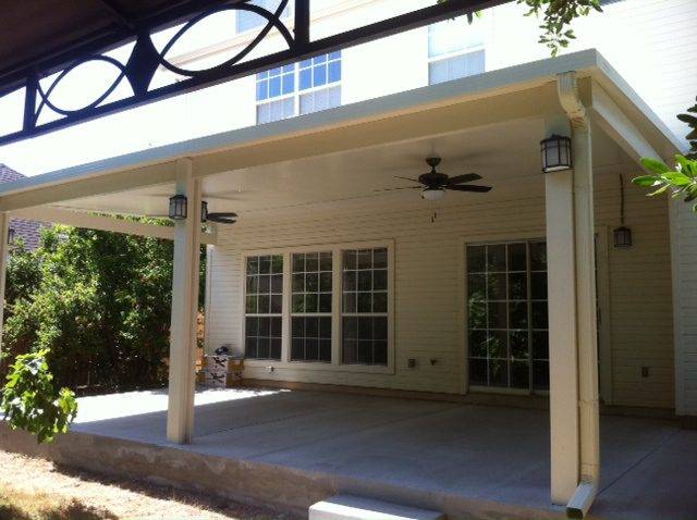 Aluminum patio cover installed in Katy, TX backyard